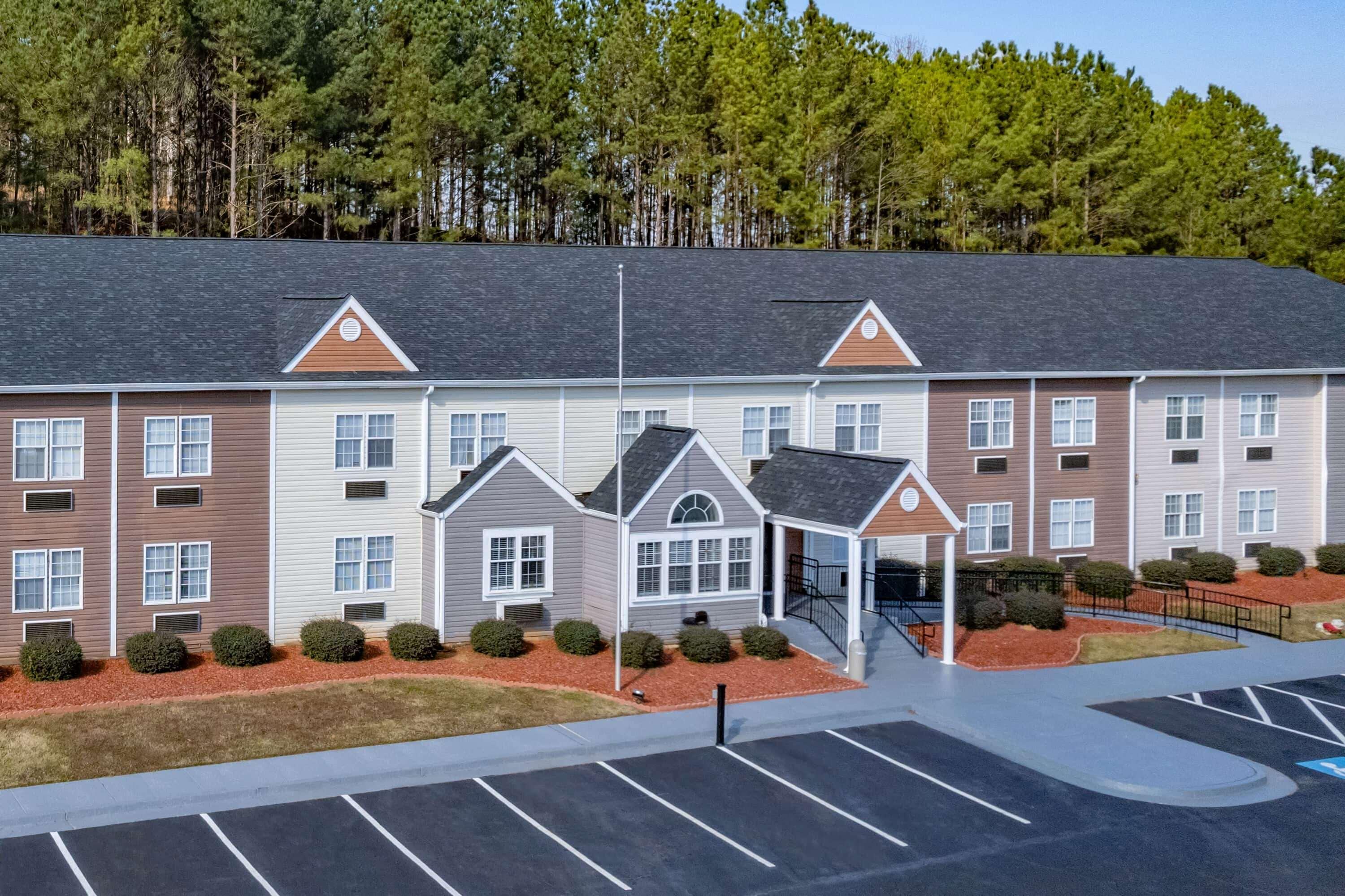 Microtel Inn By Wyndham Athens Exterior photo